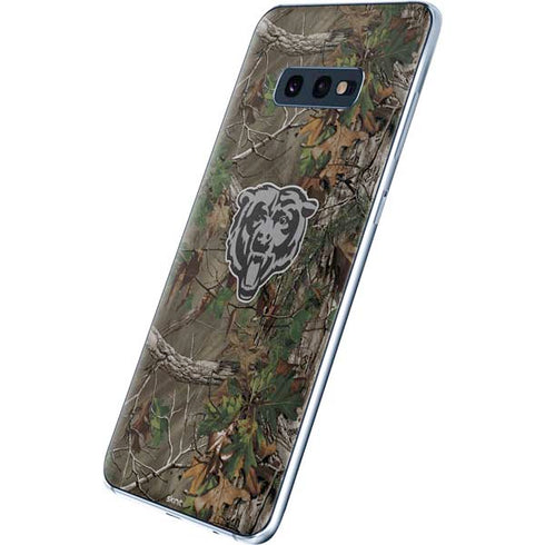 NFL Chicago Bears Realtree Xtra Green Camo Galaxy S10e Skin