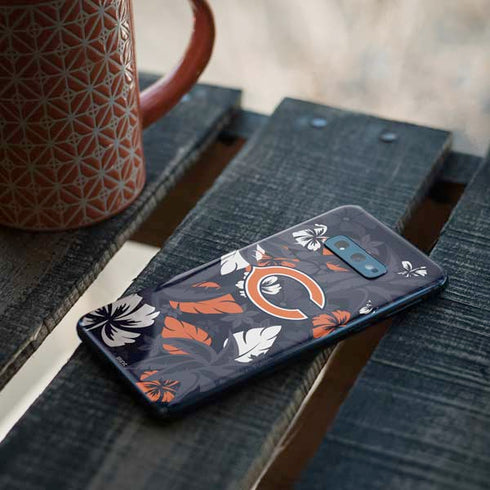 NFL Chicago Bears Tropical Print Galaxy S10e Skin