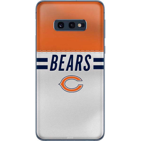 NFL Chicago Bears White Striped Galaxy S10e Skin