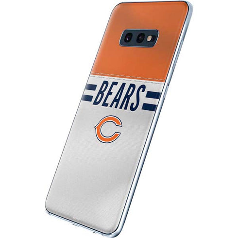 NFL Chicago Bears White Striped Galaxy S10e Skin