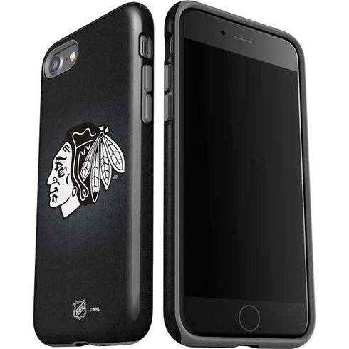 NHL Chicago Blackhawks Black Background iPhone SE (2nd & 3rd Gen) Pro Case