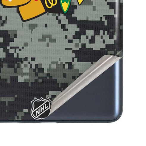 NHL Chicago Blackhawks Camo Galaxy S20 Fan Edition Skin