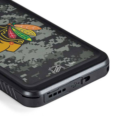 NHL Chicago Blackhawks Camo Galaxy S23 Plus Waterproof Case