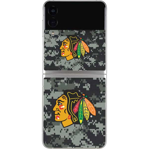 NHL Chicago Blackhawks Camo Galaxy Z Flip4 5G Skin