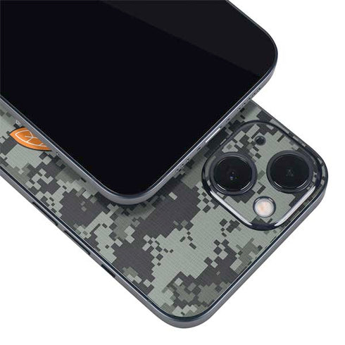 NHL Chicago Blackhawks Camo iPhone 15 Plus Skin