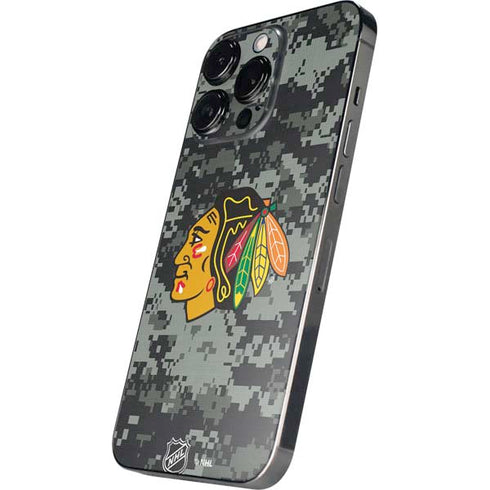 NHL Chicago Blackhawks Camo iPhone 15 Pro Skin