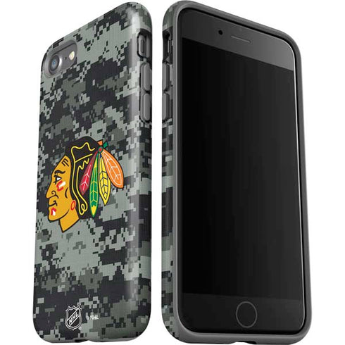 NHL Chicago Blackhawks Camo iPhone SE (2nd & 3rd Gen) Pro Case