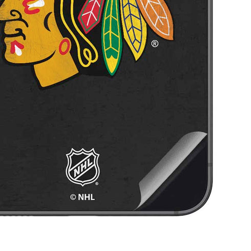 NHL Chicago Blackhawks Distressed Galaxy S23 FE Skin