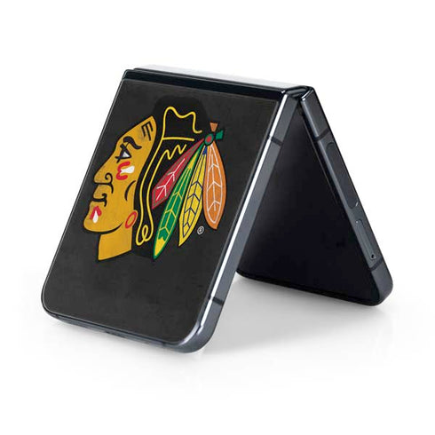 NHL Chicago Blackhawks Distressed Galaxy Z Flip5 5G Skin