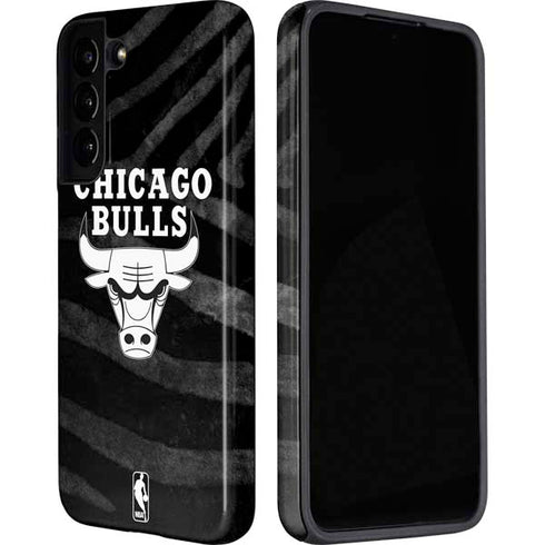 NBA Chicago Bulls Black Animal Print Galaxy S22 Plus Pro Case