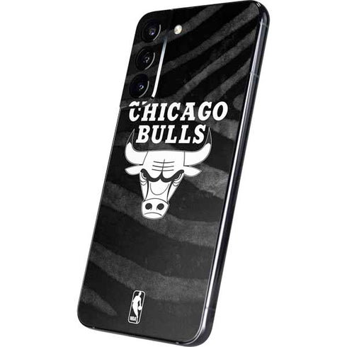 NBA Chicago Bulls Black Animal Print Galaxy S22 Plus Skin