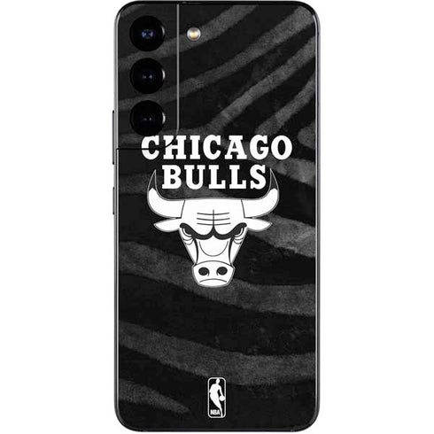 NBA Chicago Bulls Black Animal Print Galaxy S22 Skin