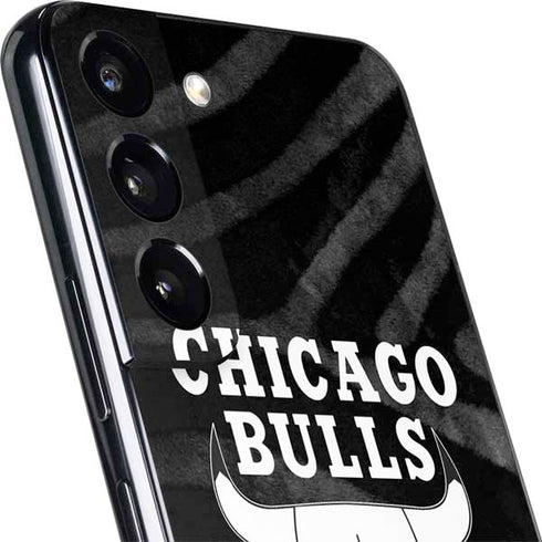 NBA Chicago Bulls Black Animal Print Galaxy S22 Skin