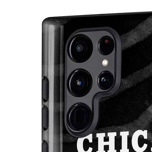 NBA Chicago Bulls Black Animal Print Galaxy S22 Ultra Pro Case