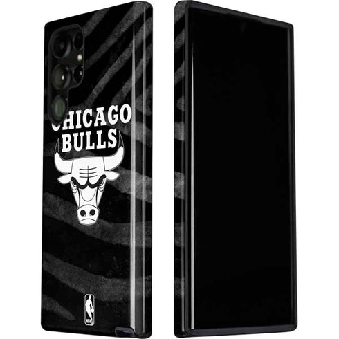 NBA Chicago Bulls Black Animal Print Galaxy S22 Ultra Pro Case