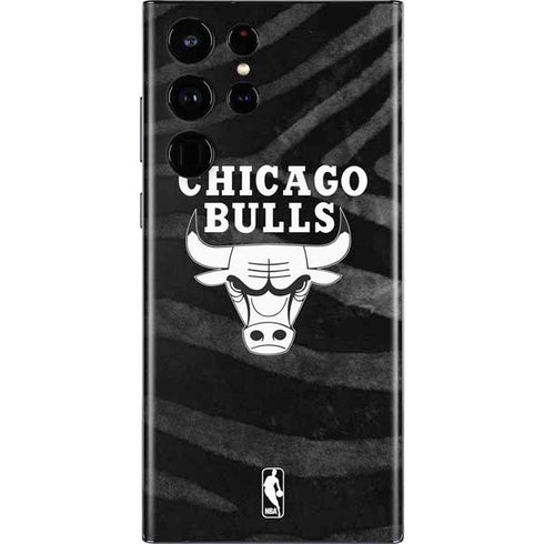 NBA Chicago Bulls Black Animal Print Galaxy S22 Ultra Skin