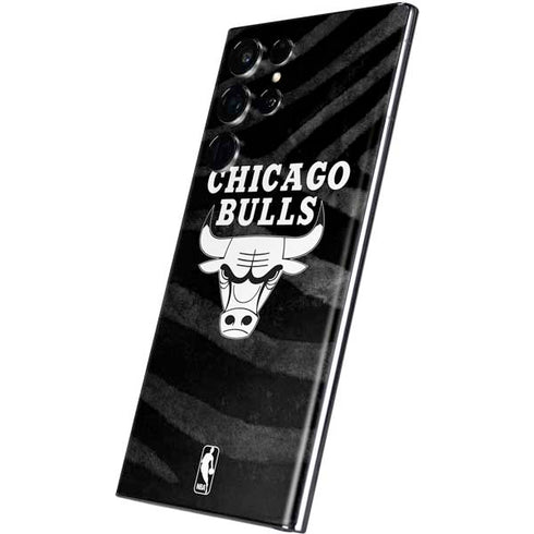 NBA Chicago Bulls Black Animal Print Galaxy S22 Ultra Skin