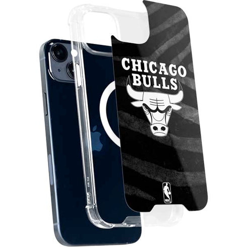 NBA Chicago Bulls Black Animal Print iPhone 15 Plus MagSafe Case