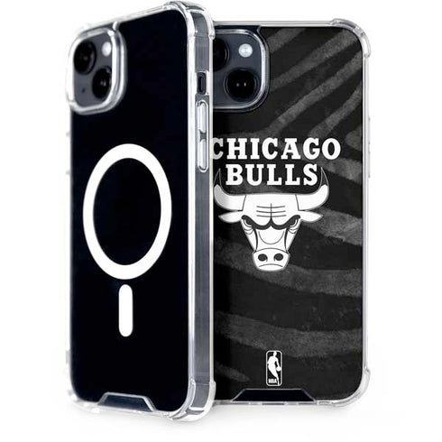 NBA Chicago Bulls Black Animal Print iPhone 15 Plus MagSafe Case