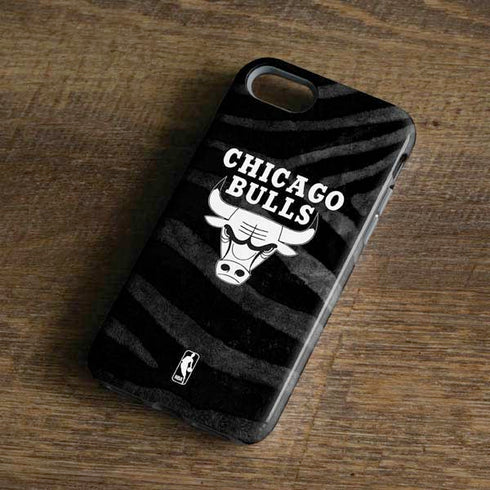NBA Chicago Bulls Black Animal Print iPhone 8 Pro Case