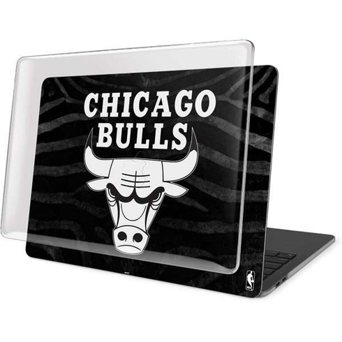 NBA Chicago Bulls Black Animal Print MacBook Pro 13in (2020) Case plus Skin