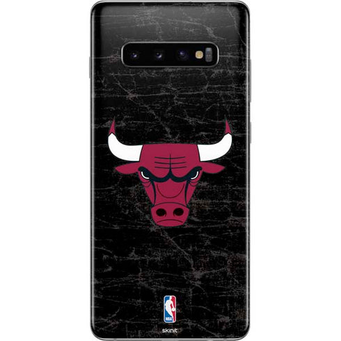 NBA Chicago Bulls Black Distressed Galaxy S10 Plus Skin