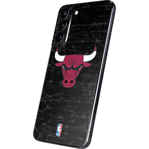 NBA Chicago Bulls Black Distressed Galaxy S22 Plus Skin
