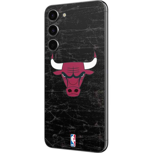 NBA Chicago Bulls Black Distressed Galaxy S23 Plus Skin
