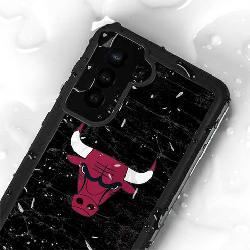 NBA Chicago Bulls Black Distressed Galaxy S23 Waterproof Case