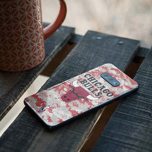 NBA Chicago Bulls Digi Camo Galaxy S10e Skin