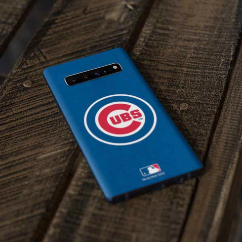 MLB Chicago Cubs - Solid Distressed Galaxy S10 Plus Skin