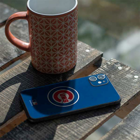 MLB Chicago Cubs - Solid Distressed iPhone 11 Skin