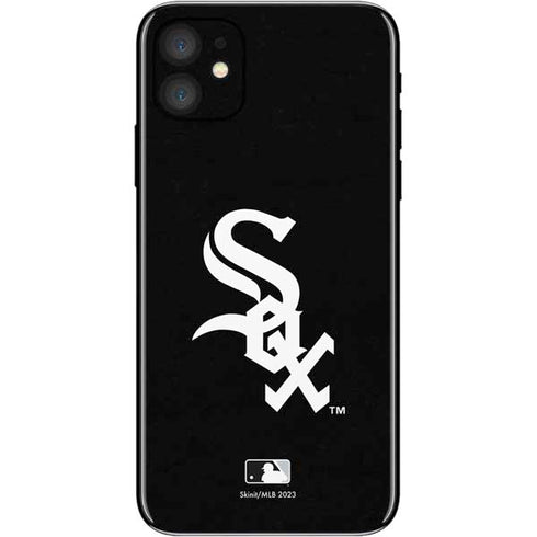 MLB Chicago White Sox - Solid Distressed iPhone 11 Skin
