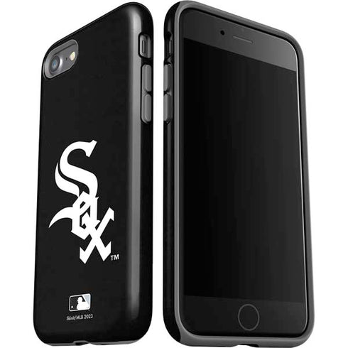 MLB Chicago White Sox - Solid Distressed iPhone SE (2nd & 3rd Gen) Pro Case
