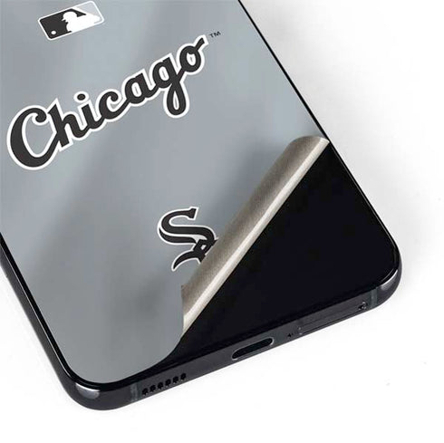 MLB Chicago White Sox Alternate/Away Jersey Galaxy S22 Plus Skin