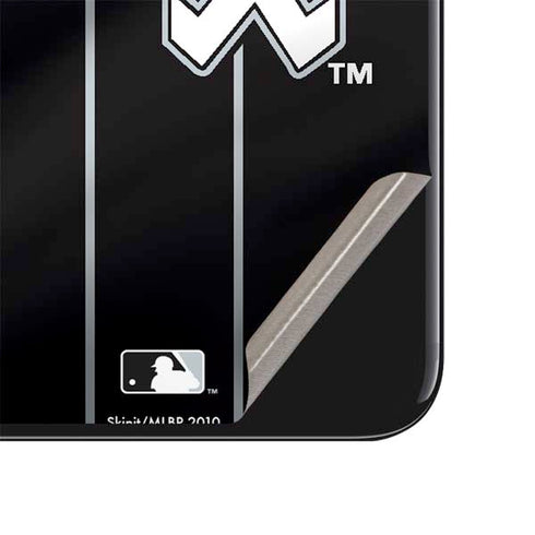 MLB Chicago White Sox Alternate/Away Jersey iPhone SE (2nd & 3rd Gen) Skin
