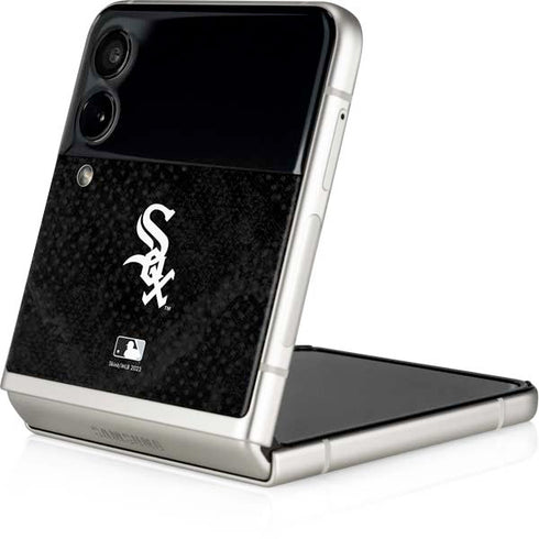 MLB Chicago White Sox Dark Wash Galaxy Z Flip3 5G Skin