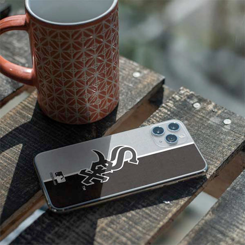 MLB Chicago White Sox Split iPhone 11 Pro Skin
