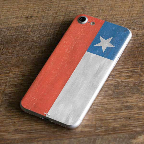 Chile Flag Distressed iPhone 7 Skin