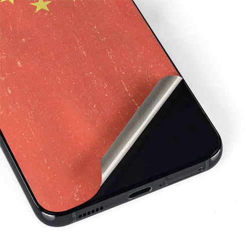 Chinese Flag Distressed Galaxy S22 Skin