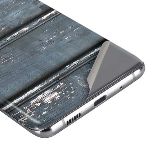 Chipped Blue Wood Galaxy S20 Skin