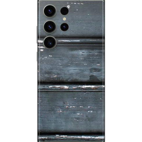 Chipped Blue Wood Galaxy S23 Ultra Skin