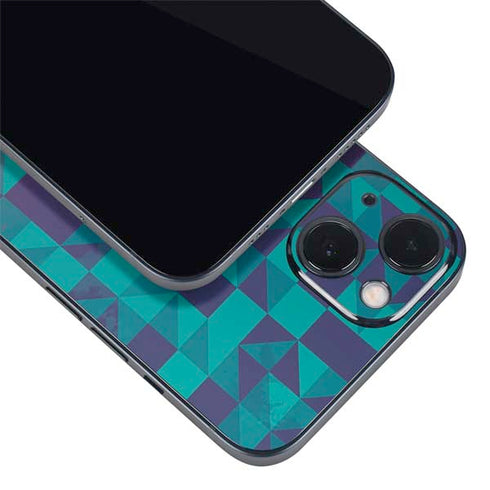 Chromatic 01 iPhone 15 Plus Skin
