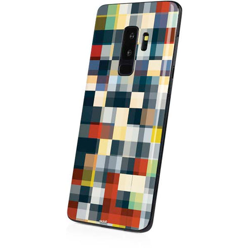 Chromatic 09 Galaxy S9 Plus Skin