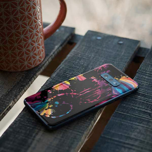 Chromatic Splatter Black Galaxy S10e Skin