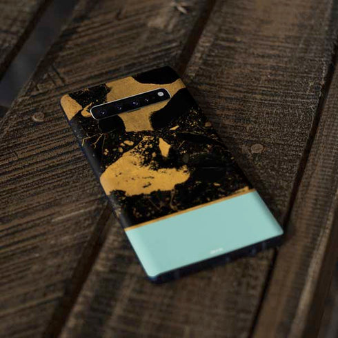Chunky Marble Galaxy S10 Skin