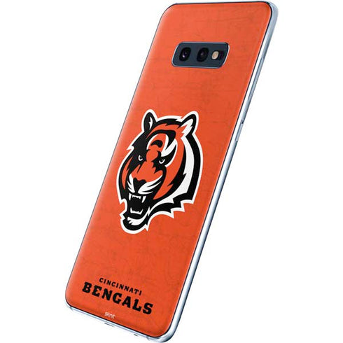 NFL Cincinnati Bengals - Alternate Distressed Galaxy S10e Skin
