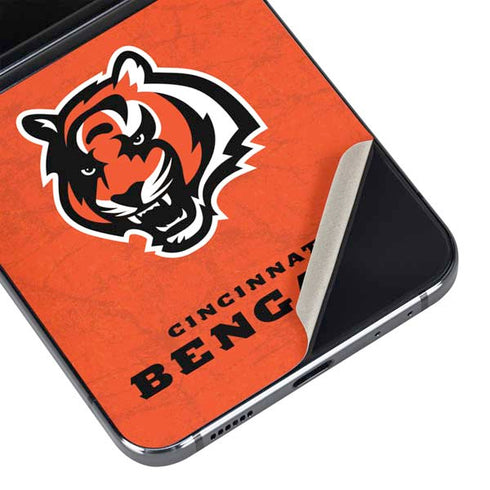 NFL Cincinnati Bengals - Alternate Distressed Galaxy Z Flip5 5G Skin