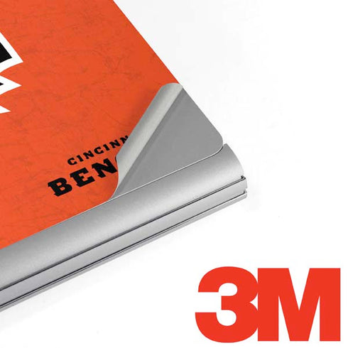 NFL Cincinnati Bengals - Alternate Distressed Surface Book 2 15in Skin