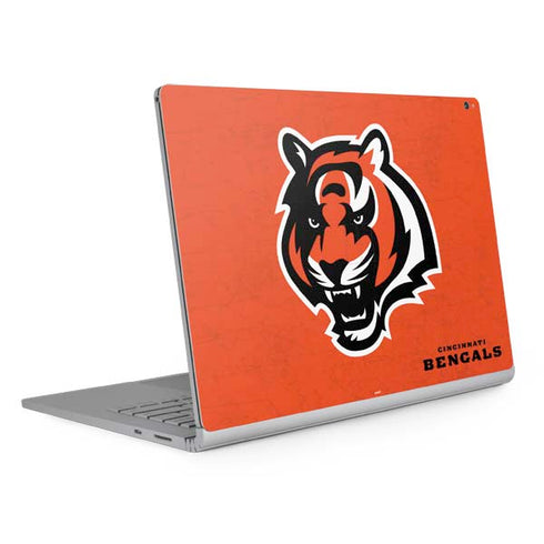 NFL Cincinnati Bengals - Alternate Distressed Surface Book 2 15in Skin